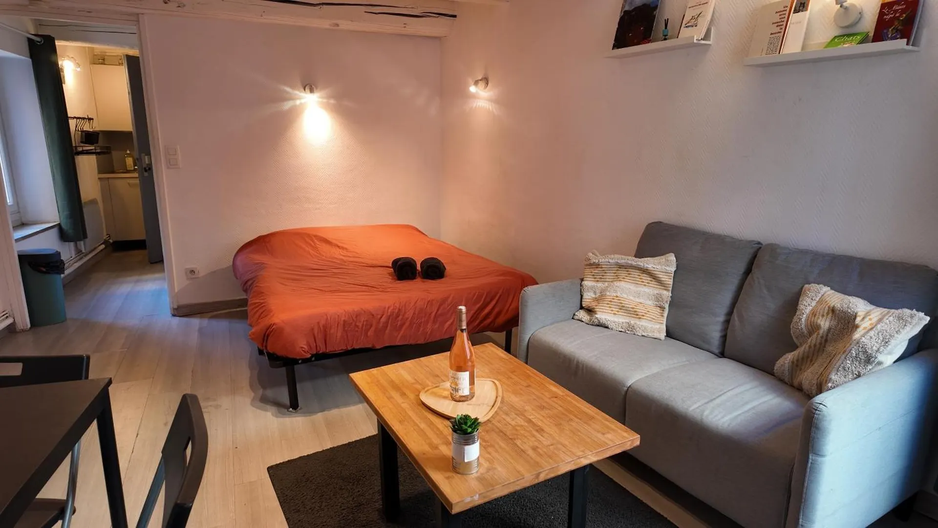 Appartement Avignon Intramuros Frankrike